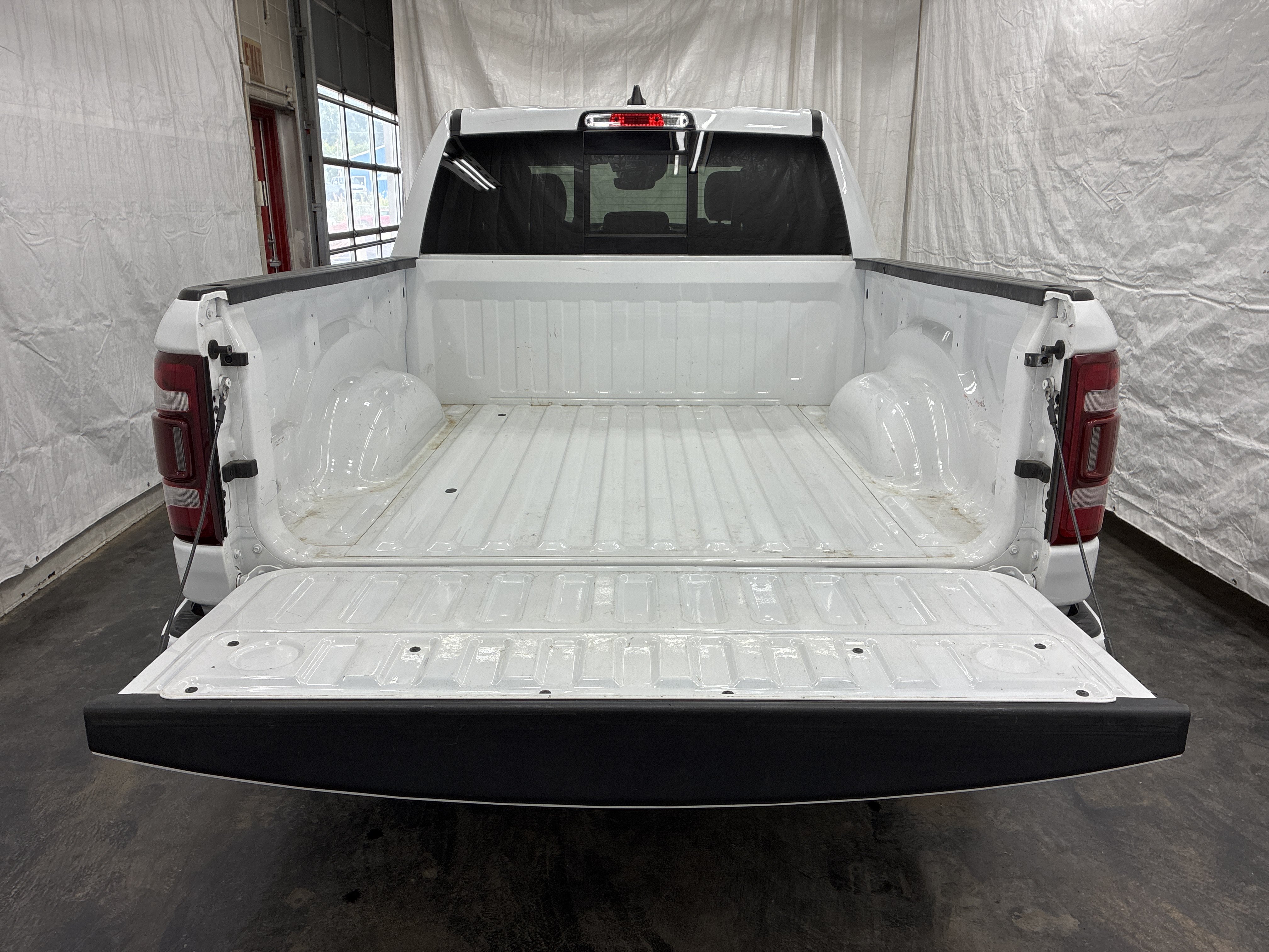 Certified 2022 RAM 1500 Laramie w/ Sport Appearance Package AWD/4WD image 10