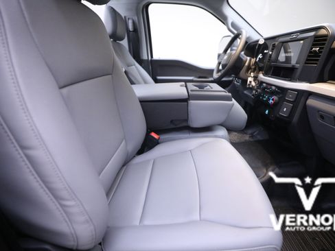 New 2026 Ford F250 XL image 10