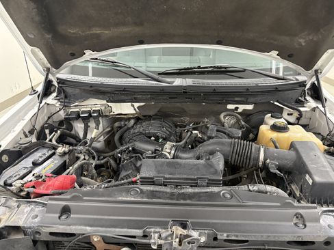 Used 2013 Ford F150 XL w/ Mid Equipment Group RWD image 8