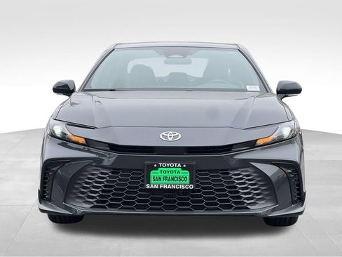 New 2026 Toyota Camry SE FWD image 5