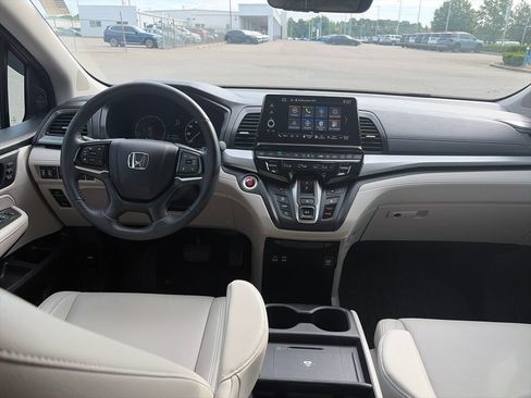 Used 2025 Honda Odyssey EX-L image 13