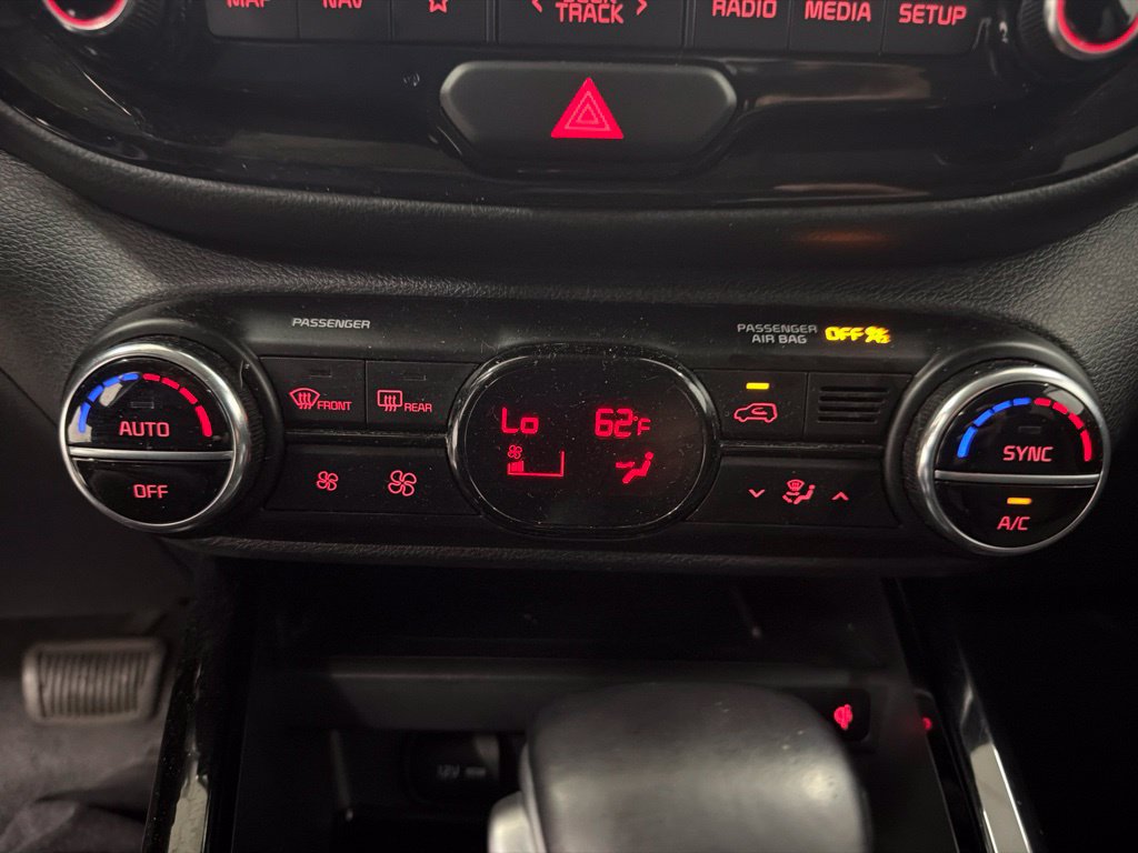 Used 2020 Kia Soul EX w/ Option Group 015 FWD image 19