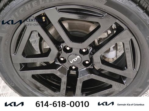 Certified 2024 Kia Telluride SX X-Line AWD/4WD image 12