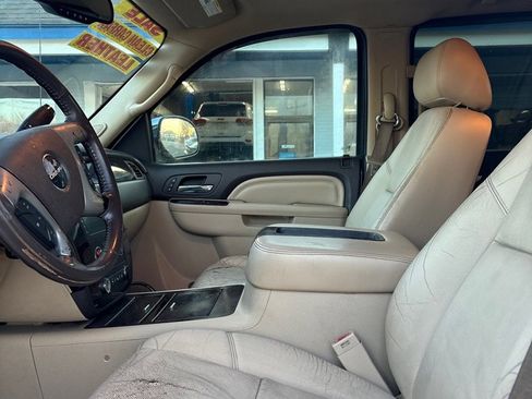 Used 2011 GMC Sierra 1500 Denali image 9