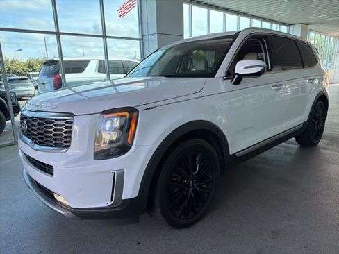 Used 2021 Kia Telluride SX w/ SX Prestige Package image 4