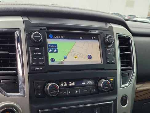 Used 2017 Nissan Titan SL image 26