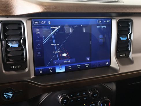 Used 2022 Ford Bronco Outer Banks AWD/4WD image 7