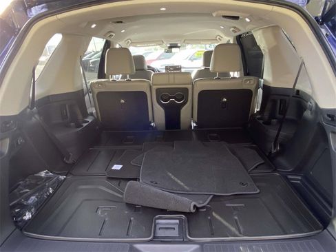 Certified 2025 Honda Pilot EX-L image 28