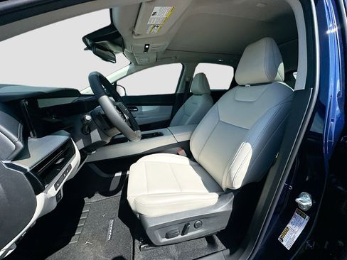 New 2025 Nissan Murano SL image 15