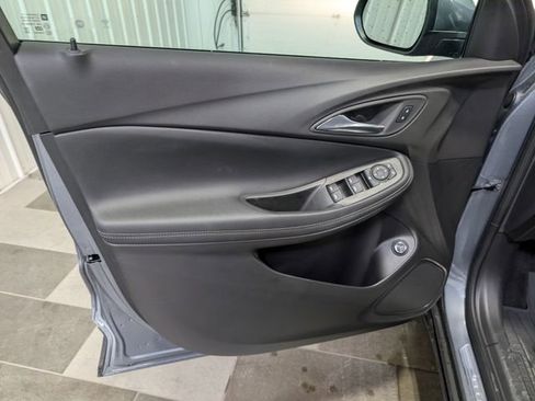 Used 2022 Buick Encore GX Select AWD/4WD image 12