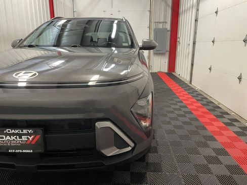 Used 2025 Hyundai Kona SEL AWD/4WD image 8