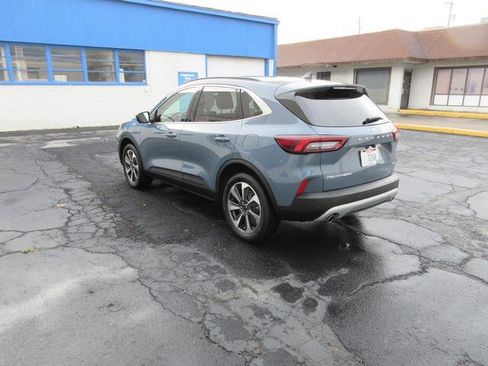 Certified 2024 Ford Escape Platinum image 5