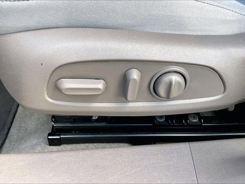 Used 2024 Chevrolet Malibu LT FWD image 26