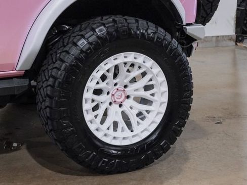 Used 2025 Ford Bronco Heritage Edition image 41