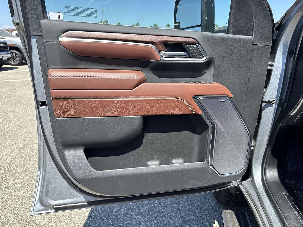 New 2026 GMC Sierra 2500 Denali Ultimate w/ Max Trailering Package AWD/4WD image 19