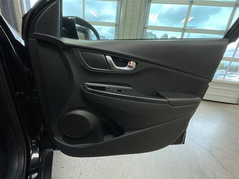 Used 2023 Hyundai Kona SEL FWD image 28