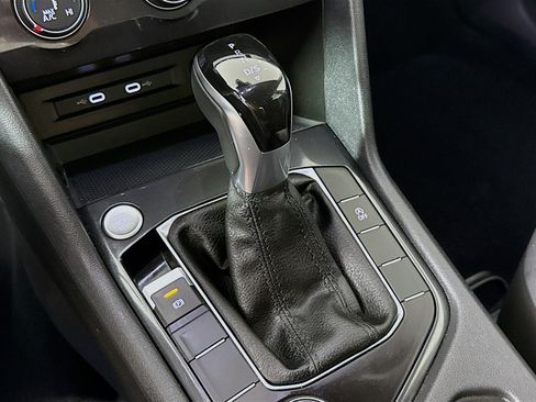 Used 2024 Volkswagen Tiguan Wolfsburg Edition AWD/4WD image 19