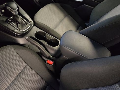 Used 2025 Kia Soul LX w/ LX Technology Package image 26