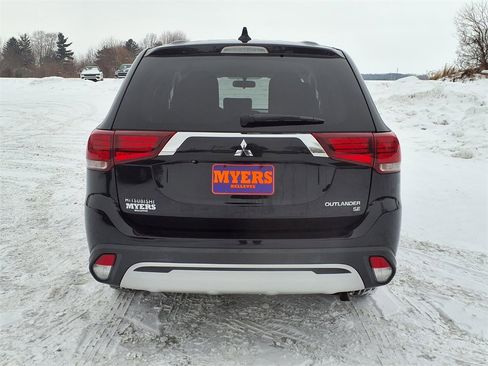 Used 2019 Mitsubishi Outlander FWD image 29