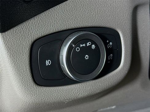 Used 2022 Ford Transit Connect XLT image 11