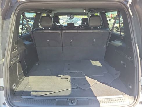 Used 2024 Jeep Wagoneer L Series II w/ Flexible Seating Group AWD/4WD image 11