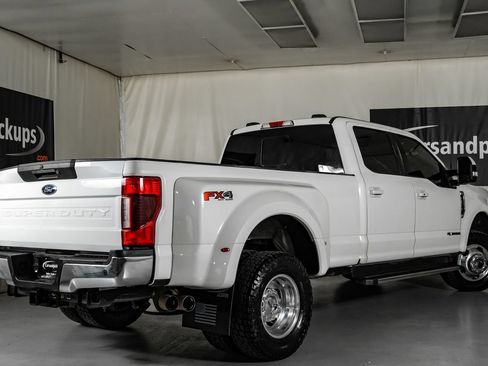 Used 2022 Ford F350 Lariat w/ Lariat Ultimate Package AWD/4WD image 8