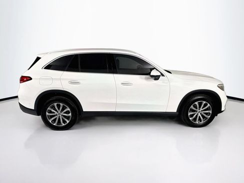 Certified 2026 Mercedes-Benz GLC 300 4MATIC image 4