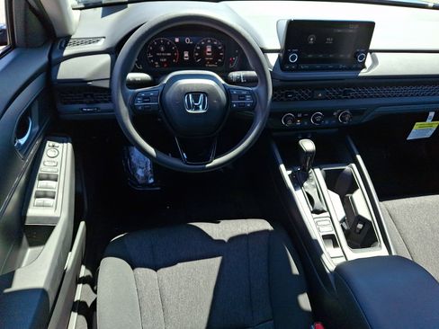 Used 2025 Honda Accord LX image 12