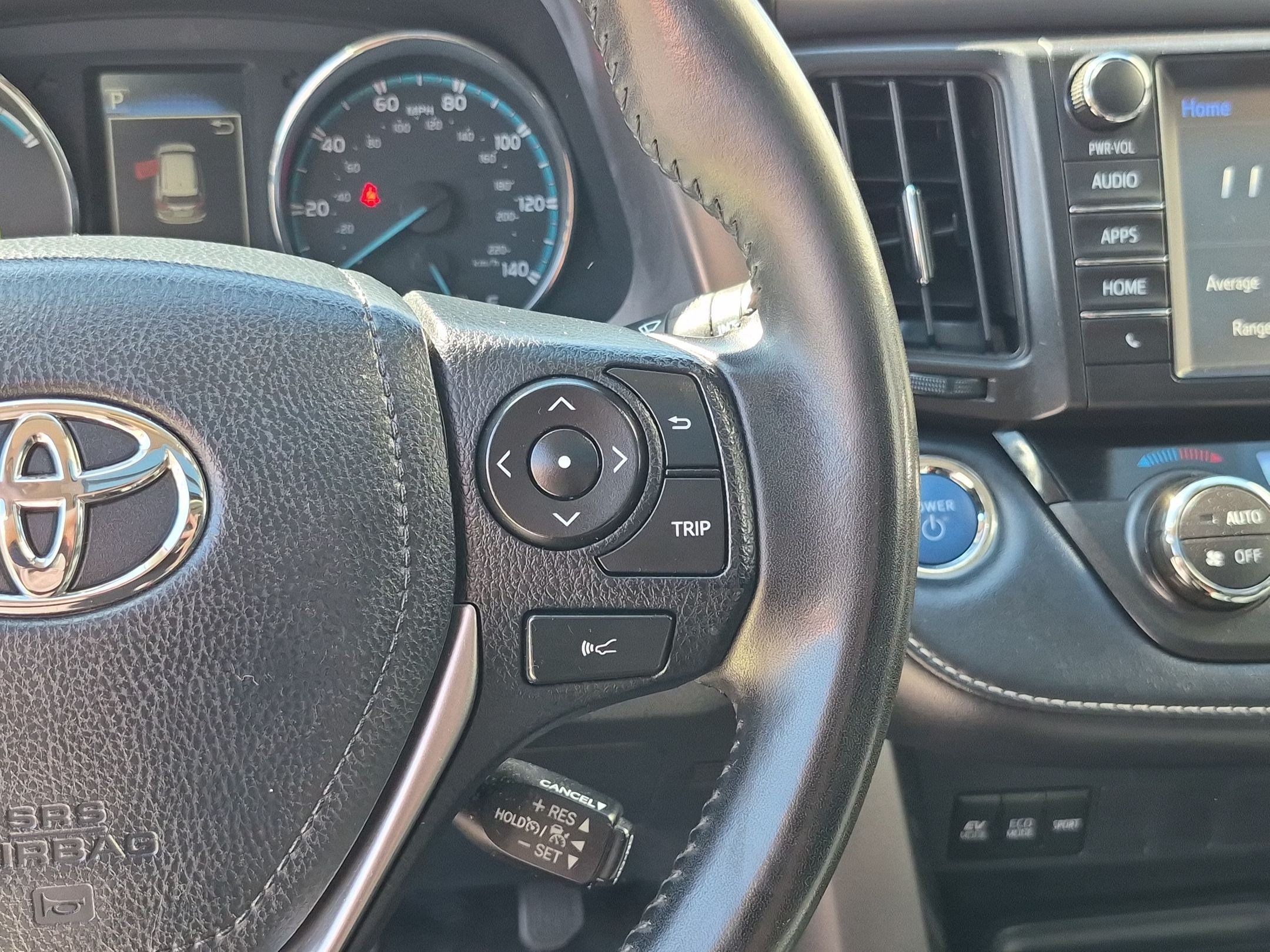 Used 2018 Toyota RAV4 XLE w/ Convenience Package AWD/4WD image 21