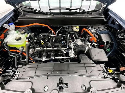 New 2025 Ford Maverick XLT w/ Equipment Group 301A image 12