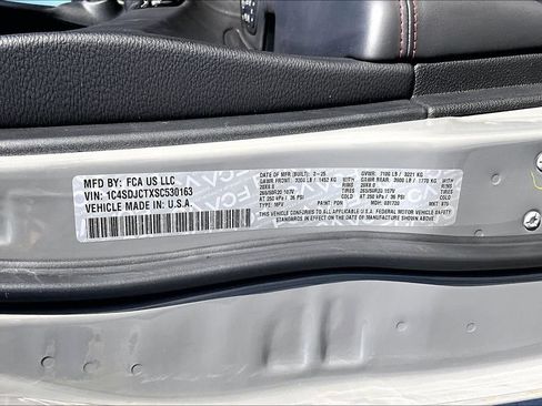 Used 2025 Dodge Durango R/T AWD/4WD image 30
