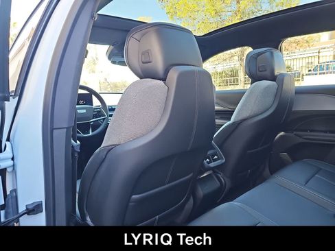 Used 2024 Cadillac Lyriq Tech AWD/4WD image 16