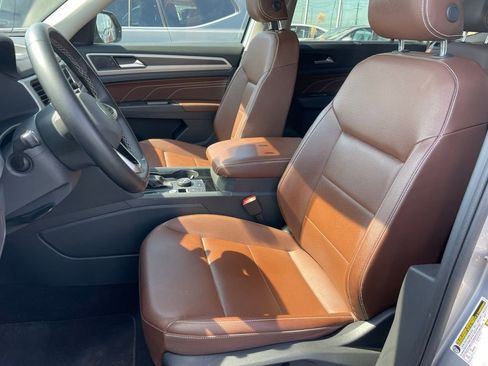 Certified 2022 Volkswagen Atlas SE AWD/4WD image 4