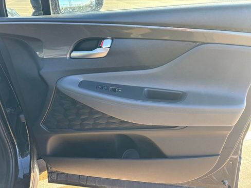 Used 2023 Hyundai Santa Fe SEL image 12