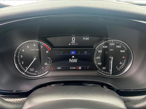 Used 2022 Cadillac XT5 Sportv w/ LPO, ONYX Package AWD/4WD image 25