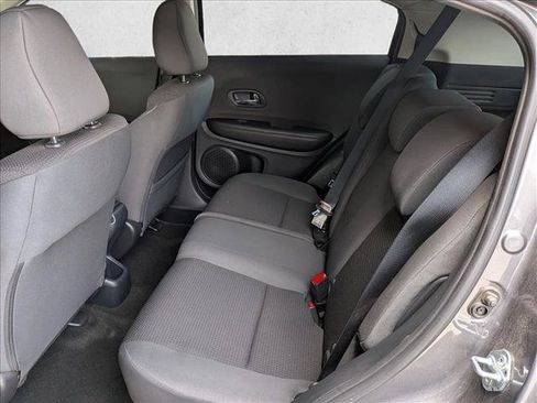 Used 2021 Honda HR-V LX image 18