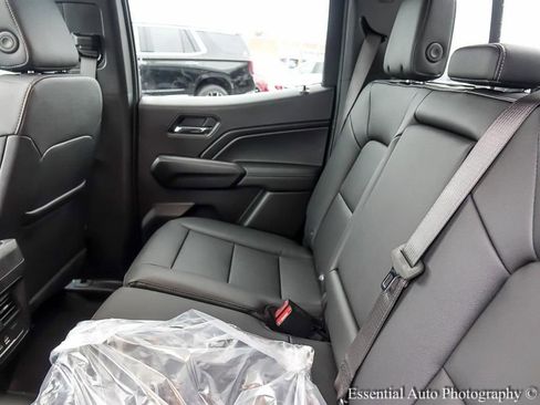 New 2026 GMC Canyon Elevation w/ Convenience Package image 12