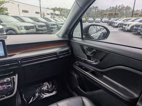 Used 2022 Lincoln Corsair Reserve w/ Sport Package AWD/4WD image 17