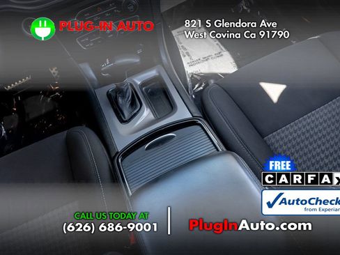 Used 2023 Dodge Charger GT w/ Blacktop Package image 16