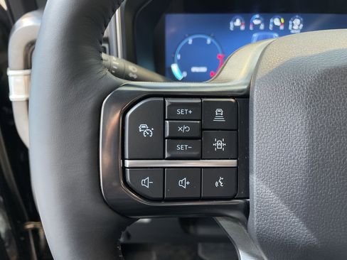 Used 2026 Ford F250 Platinum image 19