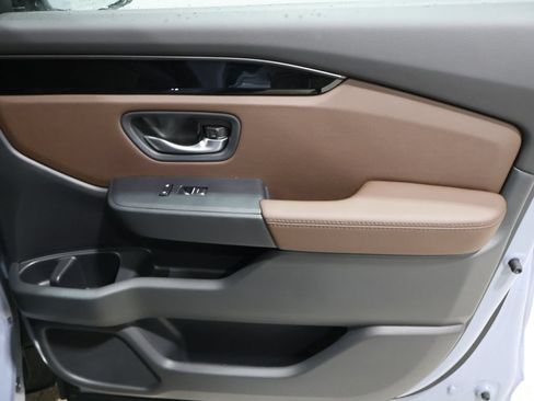 New 2026 Honda Pilot TrailSport image 19
