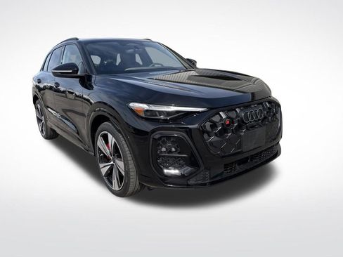 New 2026 Audi SQ5 Premium Plus AWD/4WD image 8