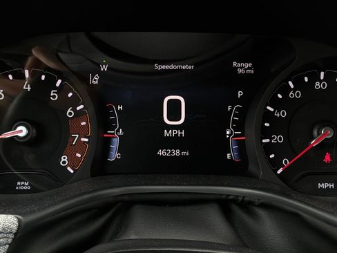 Used 2025 Jeep Compass Latitude AWD/4WD image 39