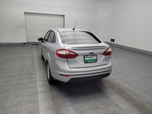 Used 2019 Ford Fiesta SE w/ Equipment Group 201A image 6