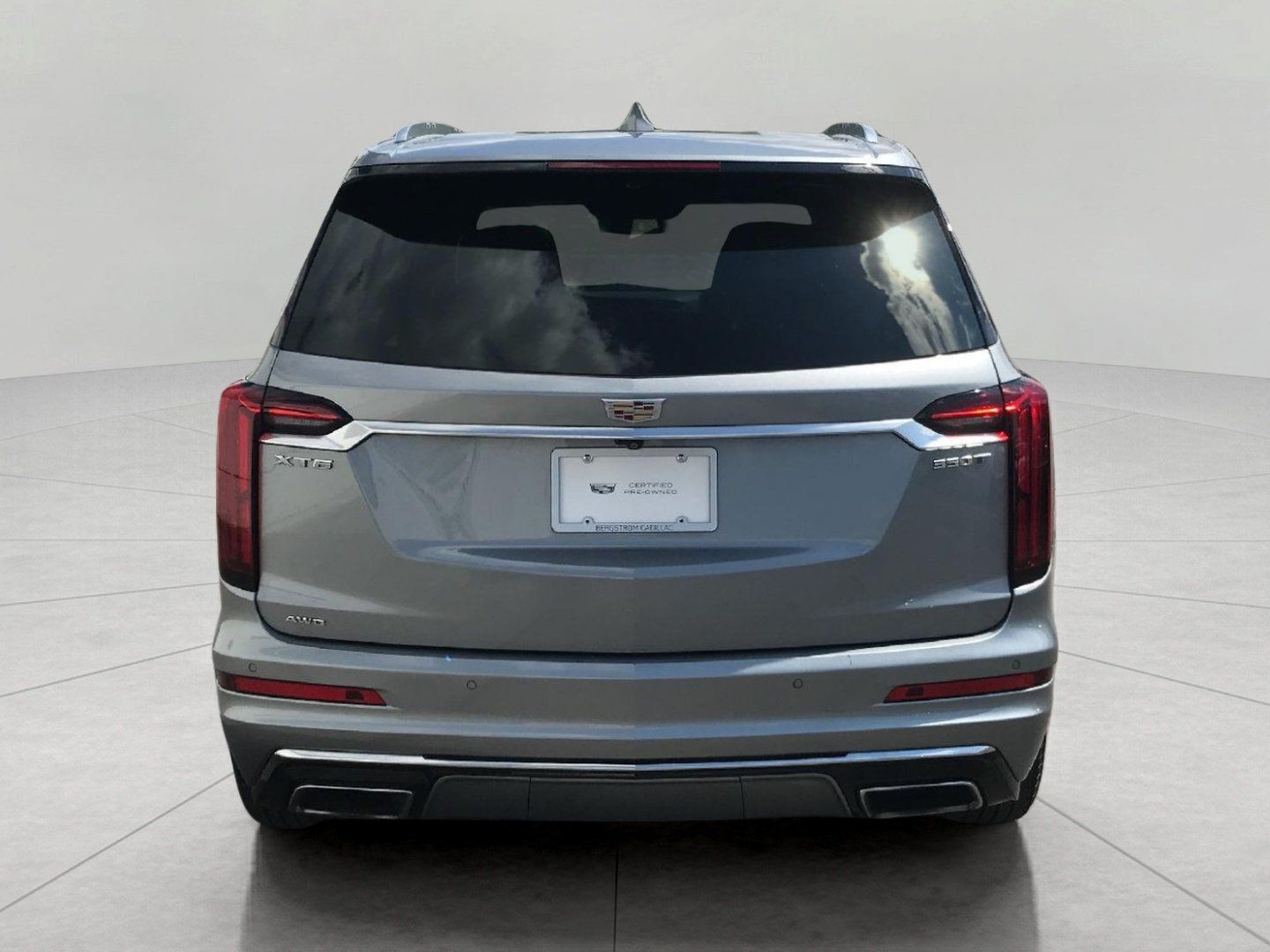 Certified 2024 Cadillac XT6 Luxury w/ LPO, Floor Liner Package AWD/4WD image 28