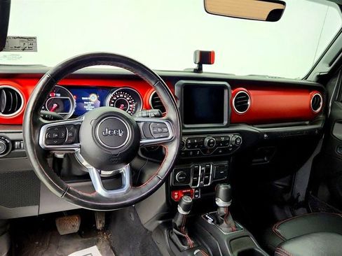 Used 2021 Jeep Wrangler Unlimited Rubicon AWD/4WD image 12