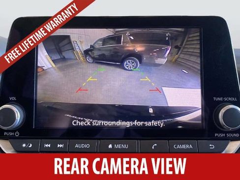 Used 2025 Nissan Rogue SV AWD/4WD image 13
