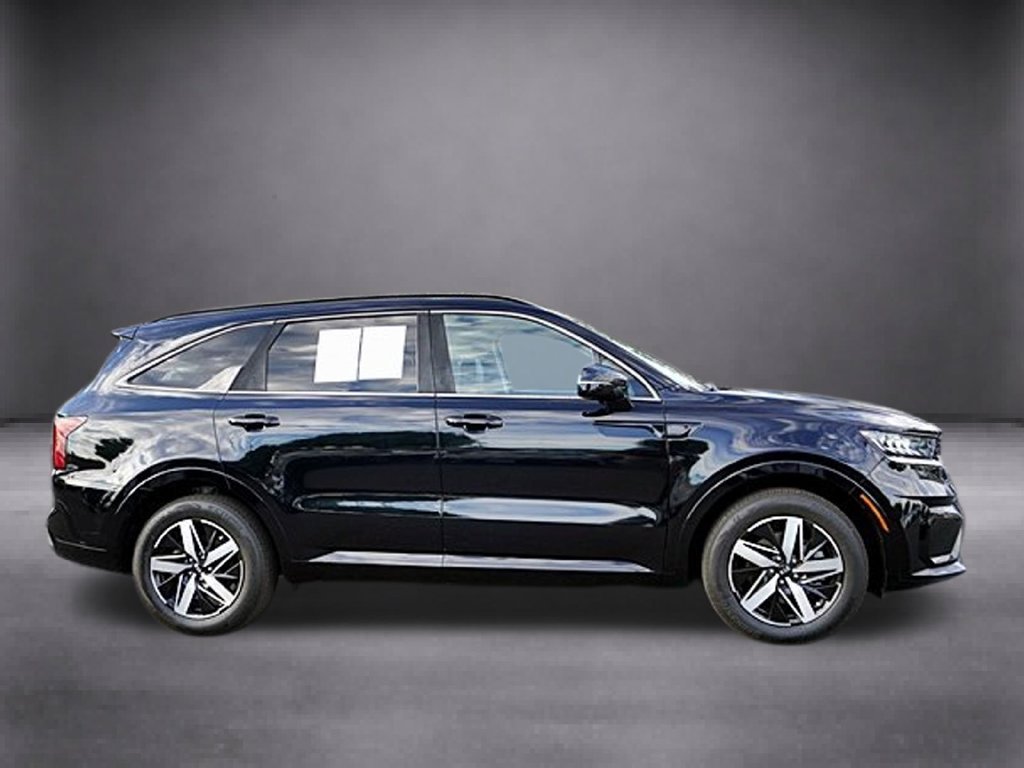 Used 2021 Kia Sorento S FWD image 3