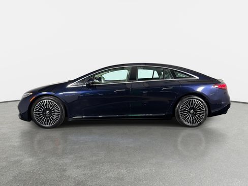 Used 2023 Mercedes-Benz EQS 580 4MATIC Sedan image 6