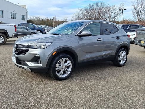 Used 2023 Buick Encore GX Preferred w/ Cold Weather Comfort Package image 7